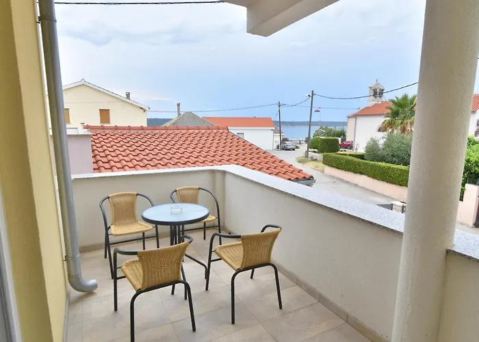 Sandy Beach Apartments