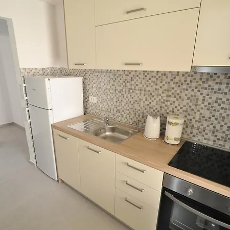 Sandy Beach Apartments Ljubac  Exterior photo