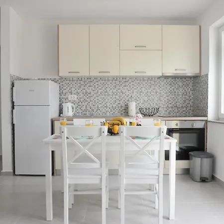 Sandy Beach Apartments Ljubac  Exterior photo