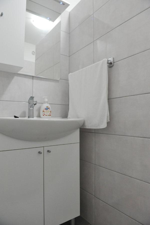 Sandy Apartment