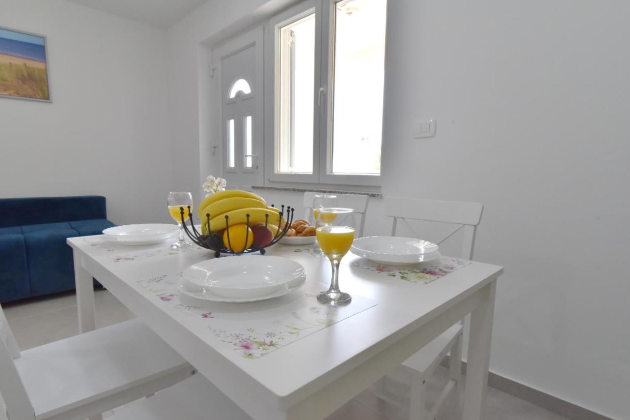Sandy Apartment